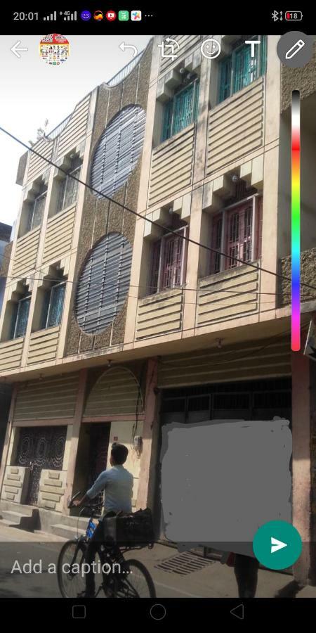 Hostel Relax Homestay Gaya Ngoại thất bức ảnh